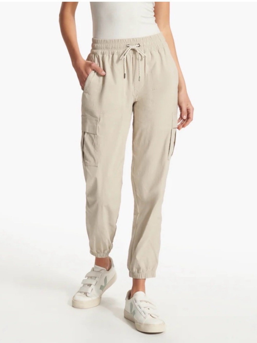 NWT Vuori Scout Joggers in Rosewater XXL